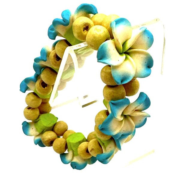 Hawaiian Blue Plumeria Flower Stretch Bracelet Handmade Fimo Wood Beads Aloha - Picture 1 of 7